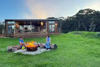 Image de Cosy Forest Beach Cabin Retreat Near the Beach