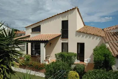 Image de Maison familiale au calme clim, wifi et parking - 4bada16
