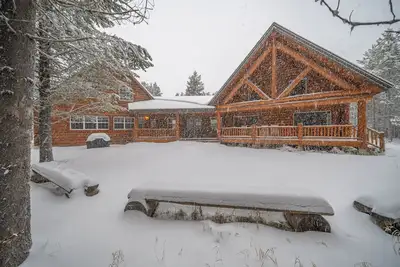 Image de Luxury Lodge Perfect for Family Reunions and Retreats - 30 Min from Yellowstone