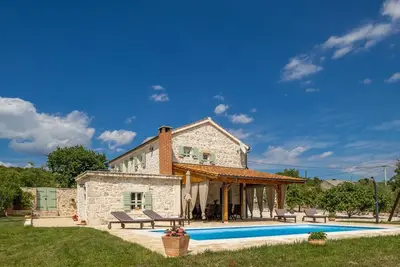 Image de Belle maison Ă Posedarje