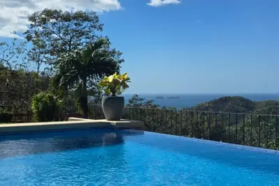 Image de Potrero - Remarkable 4 Br House w| oceanview Pool: Casa Sol Azul