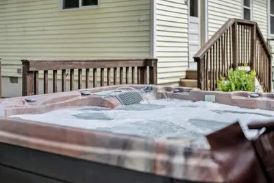 Image de Memphis Manor | Hot Tub | PuttPutt | Sleeps 10!