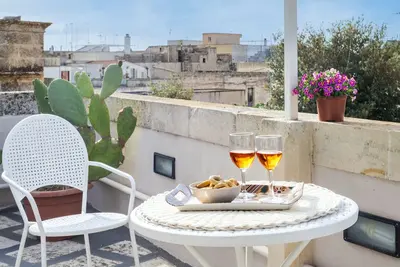Image de Appartement 'Dimora Con Terrazza Vicino Otranto' avec terrasse privée, Wi-Fi et climatisation