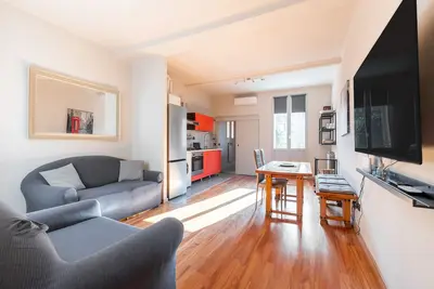 Image de Appartement \"Mirasole House\" avec Wi-Fi et climatisation
