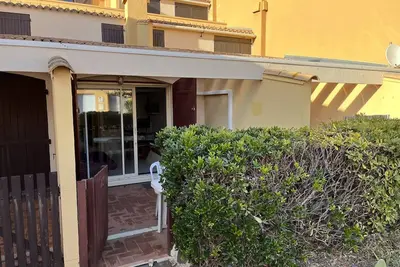 Image de Appartement Climatisé avec Parking à 500m de la Plage pour Vacances Familiales