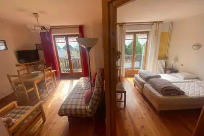 Image de Appartement 'Chez Agathe Au Chalet De Segure' avec vue sur la montagne, jardin partagé et Wi-Fi