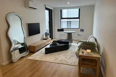 Image de New & Modern 1bd Apt. w\/parking