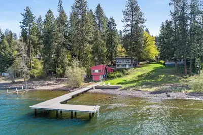 Image de New Listing| Lakeside Serenity| Retro Cabin| Great Dock| Private Studio