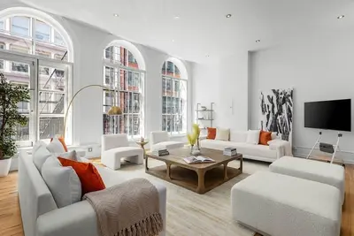 Image de Soho Place | 2br Floor Through Luxury Loft