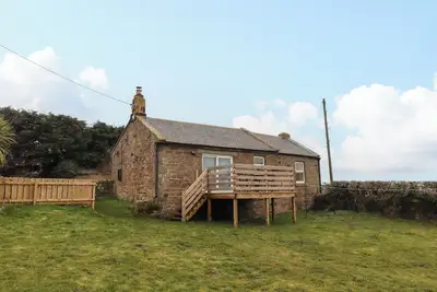 Image de Henhill Lodge, pet friendly, country holiday cottage in Seahouses