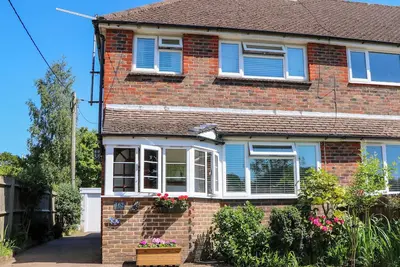 Image de Lavender Cottage, pet friendly, with a garden in Hailsham