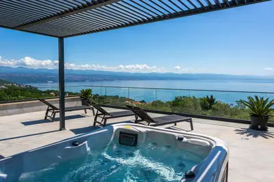 Image de Belle maison à Opric avec WiFi