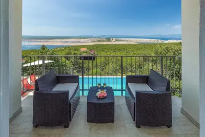 Image de Superbe maison Ă Smrika
