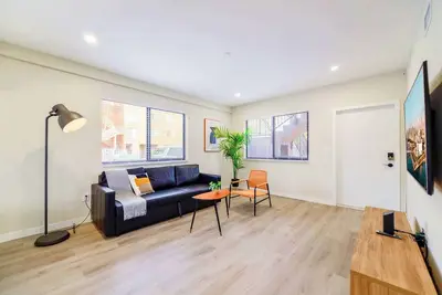 Image de Little Havana Apartment – Free parking!