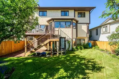 Image de Cozy bedroom close to C-train