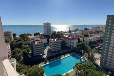 Image de Apartamento Acceso Directo Playa y Vistas al mar en Urbanizacion con Servicios