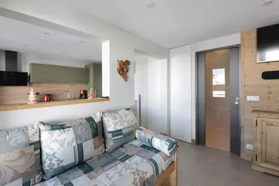 Image de Bel appartement rénové avec accès direct aux pistes à Belle Plagne