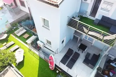 Image de Villa Marica mit Whirlpool & Grill Lounge Direkt am Strand und Zentrumnahe \/ 32p