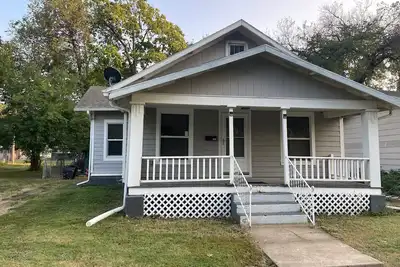Image de Newly remodeled home in historic Abilene Ks. Pet Friendly