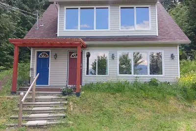 Image de Lake View Suite, Forest Retreat, Lake Access Nearby
