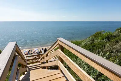 Image de Cranberry Hill House - Walk to Private Beach in North Truro
