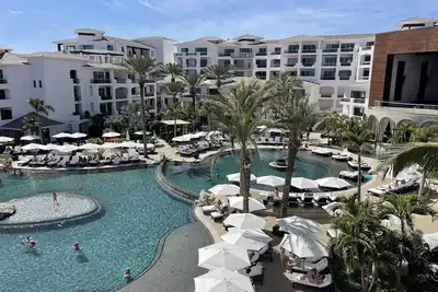 Image de Cabo Azul Resort, Oceanfront resort, Studio suite with Amenities Galore!