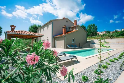 Image de Belle maison à Vizinada avec Wi-Fi