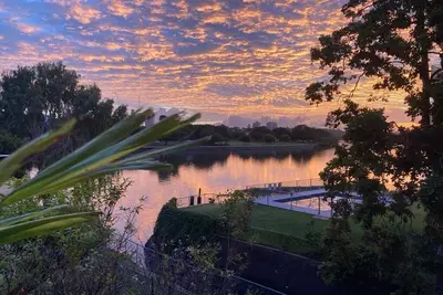 Image de Beautiful River Views close to the city