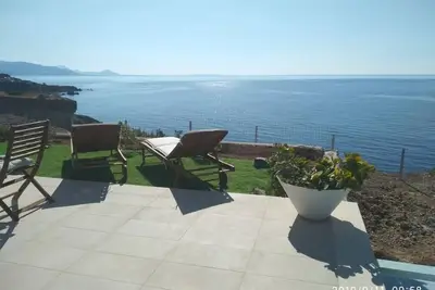 Image de Dream villa with pool and sea view in south-east Crete