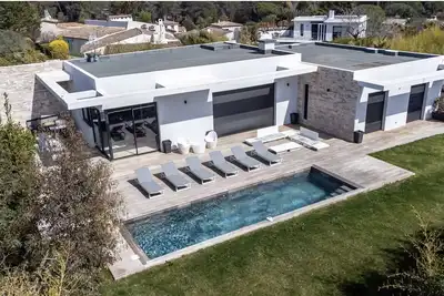 Image de Villa Maé à Mougins : Magnifique Villa Avec Salle de Massage et Hammam