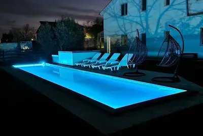Image de Gemutliche Ferienhaus Petric fur Erholende Urlaub. . . 10 Min. vom Strane und Stadt