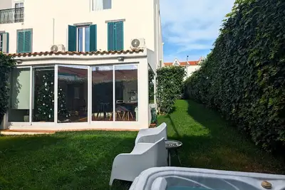 Image de Azores Boho Villa offers accommodation at Ponta Delgada with garden and Jacuzzi