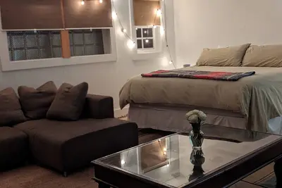 Image de Century Old Cottage & Gardens in Heart of Miami