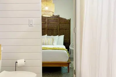 Two Miles to the Beach, centrally located