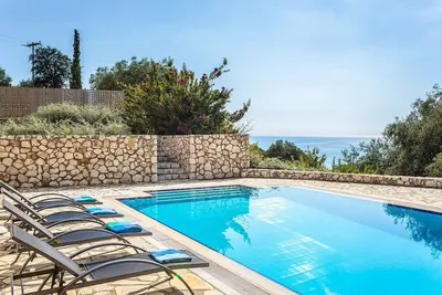 Image de Endearing Kefalonia Villa | 3 Bedrooms | Villa Afrato Sea View | Private Pool & Wonderful Sea View | Trapezaki