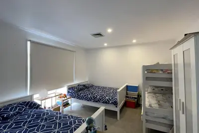 Charming 3Bedroom Family Getaway (2 minutes to Bay & Ocean Beach)