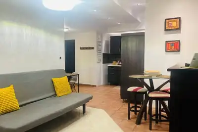 Image de Quite and private near restaurants, malls and atractions