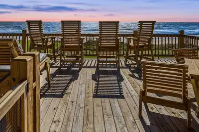 Image de Beachfront 5br | Spacious, Pet-Friendly & Relaxing