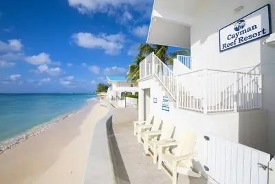 Image de Cayman Reef Resort #52 on Seven Mile Beach w/Pool & Tennis