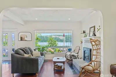 Image de Vintage Charmer with Spectacular Views of Hood Canal and the Olympics