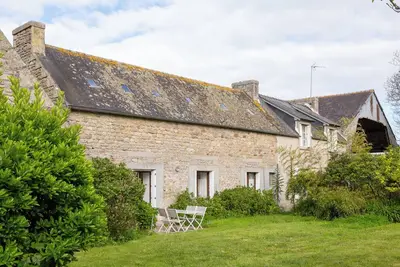 Image de Maison 'Hortensias - Plage 5min En Voiture' avec Terrasse Privée et Jardin Privé