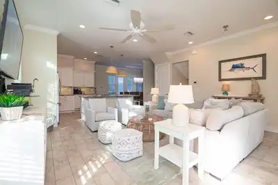 Image de New Listing! Sailfish Villa, Steps from the Sand!