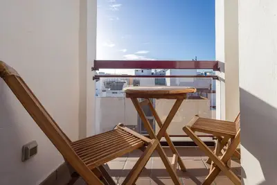 Image de Fula Home 2br Balcony 3 min to Las Canteras