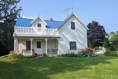 Image de Charming farm house perfect for anglers and summer getaways in the country