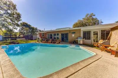 Image de Spacious Jacksonville Home: 6 Mi to Downtown!