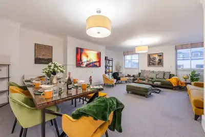 Image de Modern London Luxury: 3Bedroom, 3Bathroom Retreat