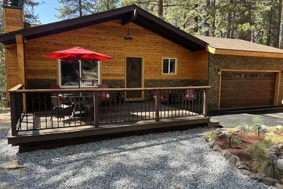 Image de Remodeled Hot Tub Home Near Heavenly Village, Chairlift and Lake-Sleeps 9 Max