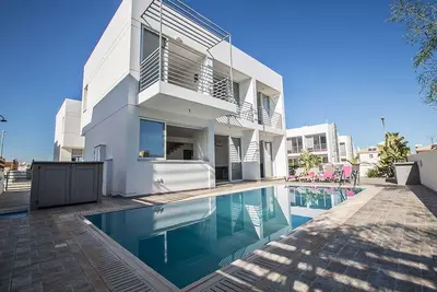 Image de Maison de vacances Protaras pour 1 - 6 personnes avec 3 chambres à coucher - Maison de vacances