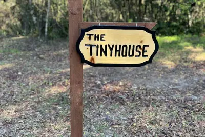 Image de Tiny House on The Grove