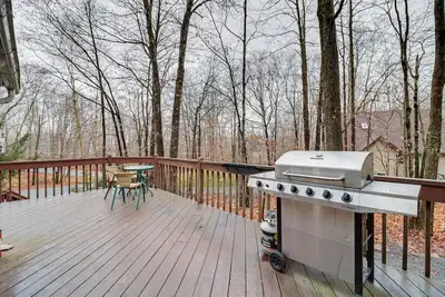Image de Family-Friendly Cabin w/ Fire Pit in Pocono Lake!